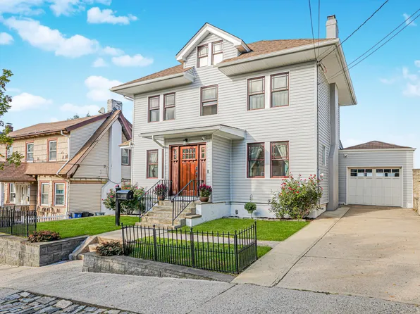 11 Bayview Place image 2 of 33