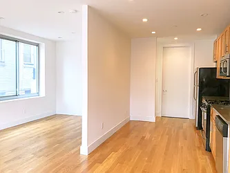 Rented by Rapid Realty Cobble Hill