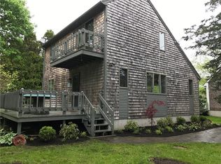 94 Mast St, Jamestown, RI 02835