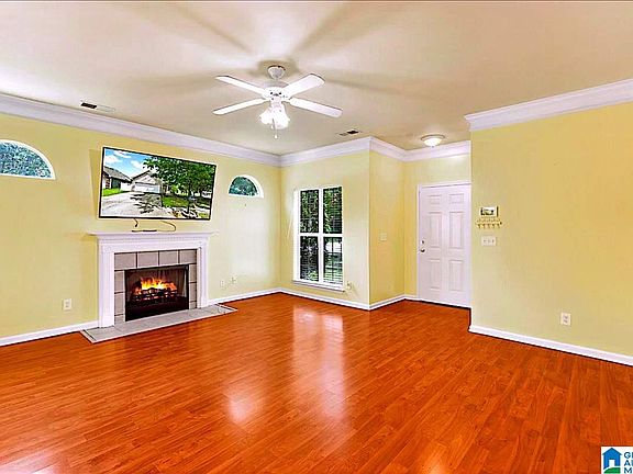 4th image of 5051 Cantebury Ct
