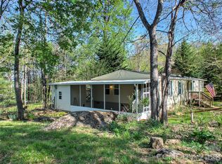 11 Rector Rd, Weaverville, NC 28787