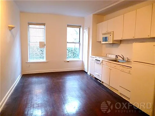 Rented by Oxford Property Group | media 9