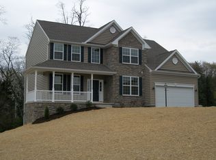 1019 Glen View Dr, York, PA 17403