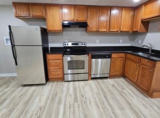 72 Main St #201, East Hampton, CT 06424