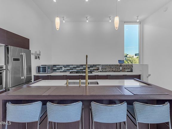3rd image of 4410 N 27TH Street #6