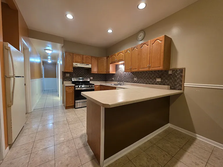 6739 S Merrill Ave #1N — Photo 7