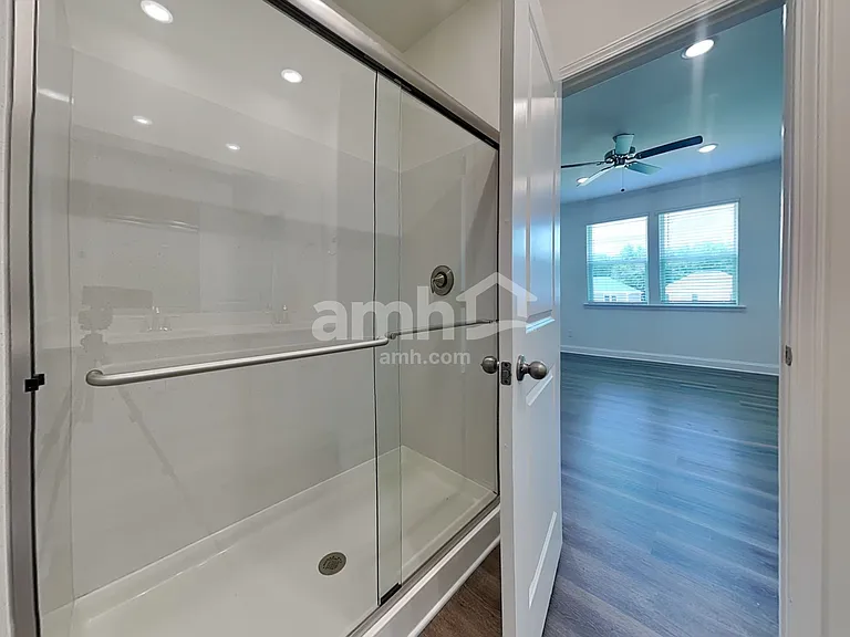 3527 Lincoln Heights Ln — Photo 12