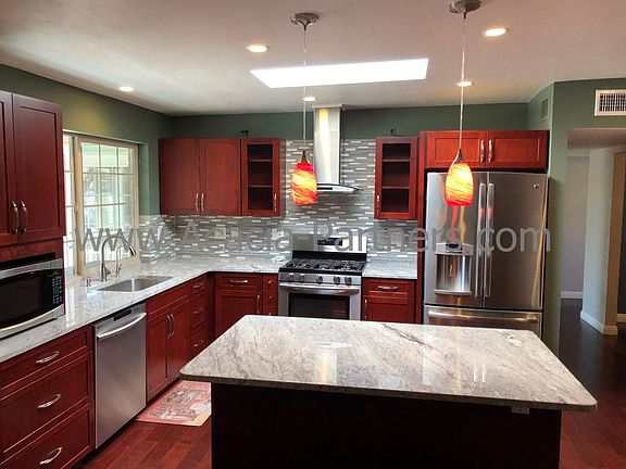4th image of 8922 E Calle Pasto
