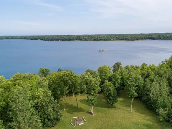 35093 Dead Lake Ln, Richville, MN 56576