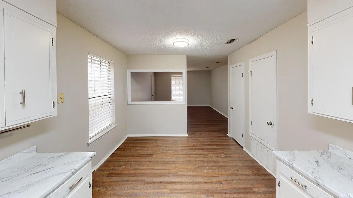 Building Photo - 1843 San Dollar Cir
