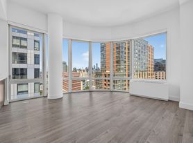 86 Fleet Pl