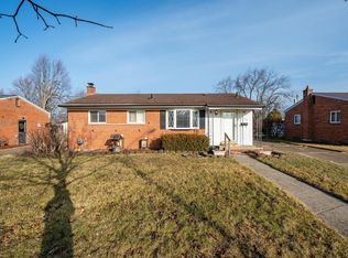 2159 Parliament Dr, Sterling Heights, MI 48310