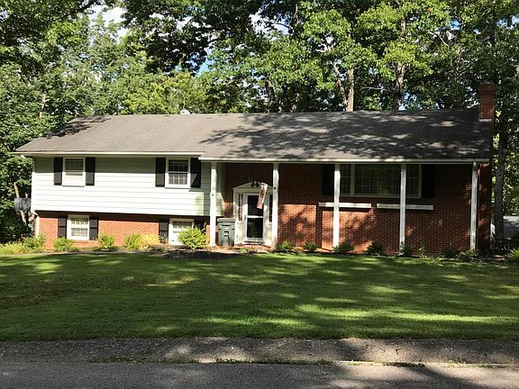 2nd image of 3124 Golf Colony Dr