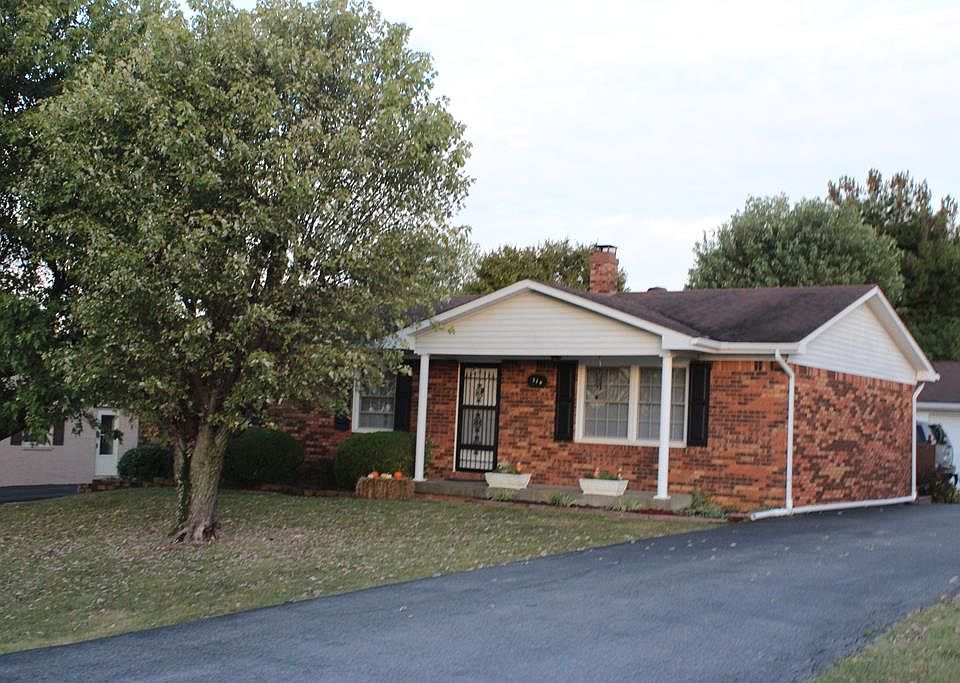 1st image of 216 Indian Hills Dr