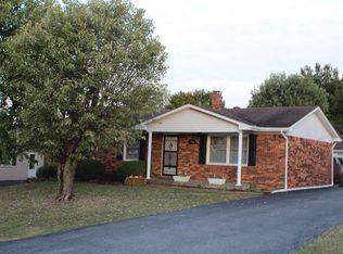 216 Indian Hills Dr, Glasgow, KY 42141