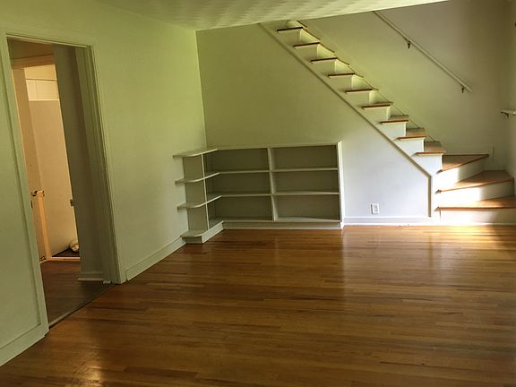 3rd image of 7900 W Kl Ave