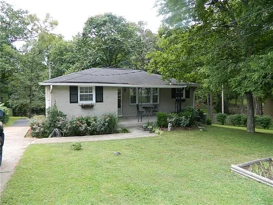 156 Cranwill Dr photo 1