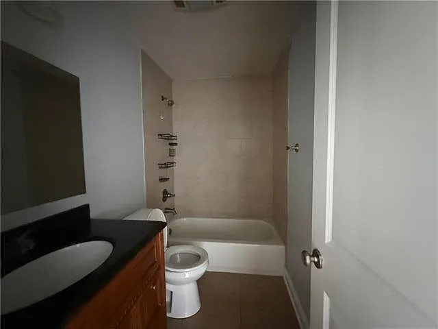 3305 Golden Dr #D — Photo 4