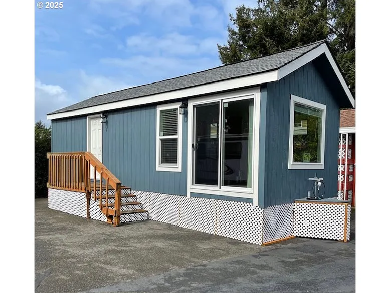 92478 Cape Arago Hwy photo 1