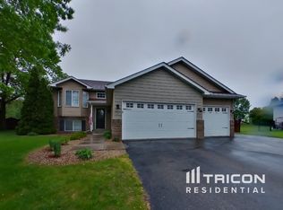 9744 44th St NE, Saint Michael, MN 55376
