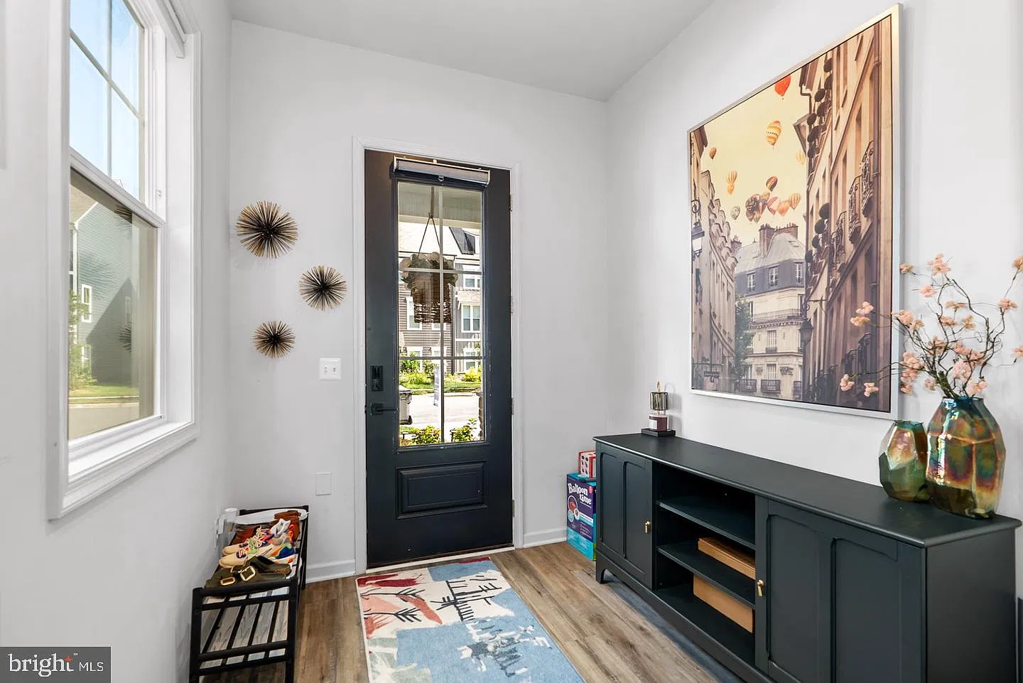 4 bed, 3.5 bath, 3166 sqft, $4,000 — Photo 3