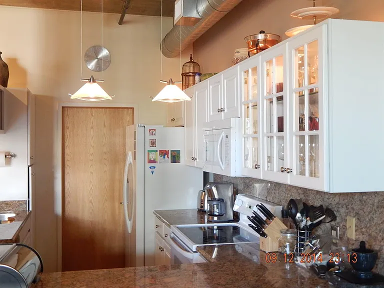 290 W 12th Ave #301 — Photo 9