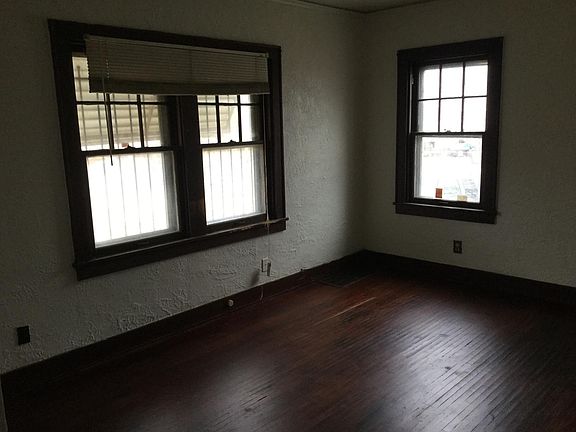 2nd image of 2905 W Krause Ave