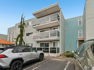 Admiralty House, Edmonds, WA 98020