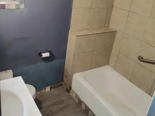 (undisclosed Address), Albuquerque, NM 87108