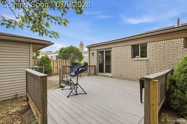4950 Windham Dr — Photo 10