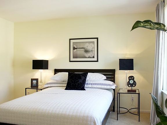 5th image of 4049 Crandall Cir