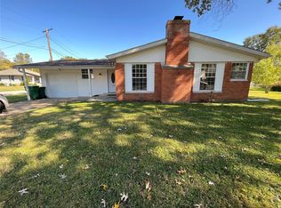 424 N Cedar St, O'Fallon, IL 62269