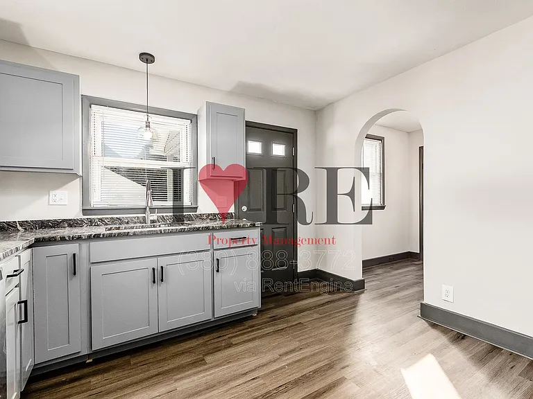 158 Dakota Ave — Photo 28
