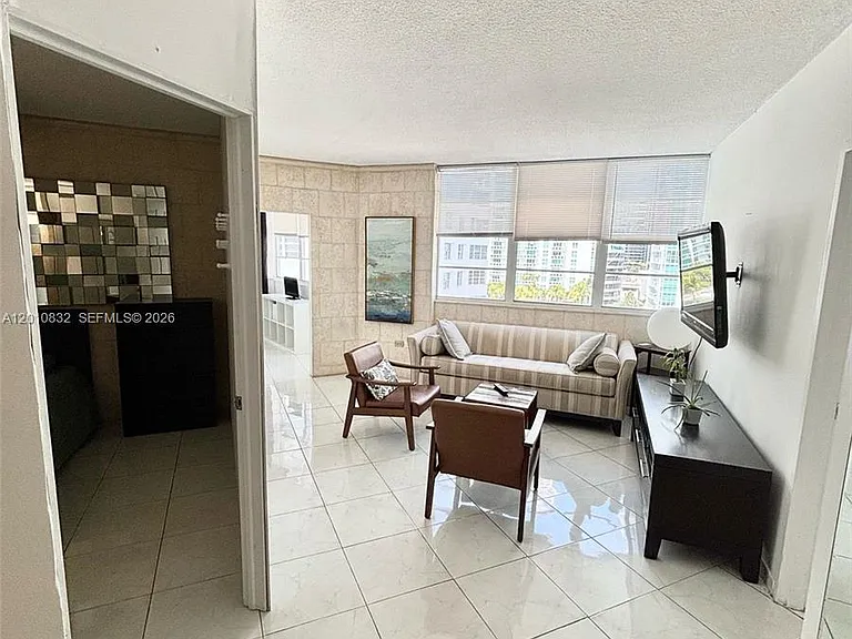 905 Brickell Bay Dr #1824 — Photo 11