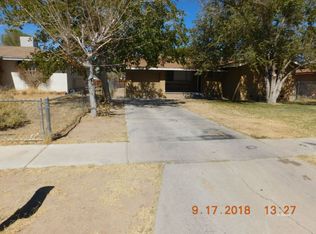 220 W Graaf Ave, Ridgecrest, CA 93555