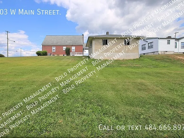 303 W Main St — Photo 4