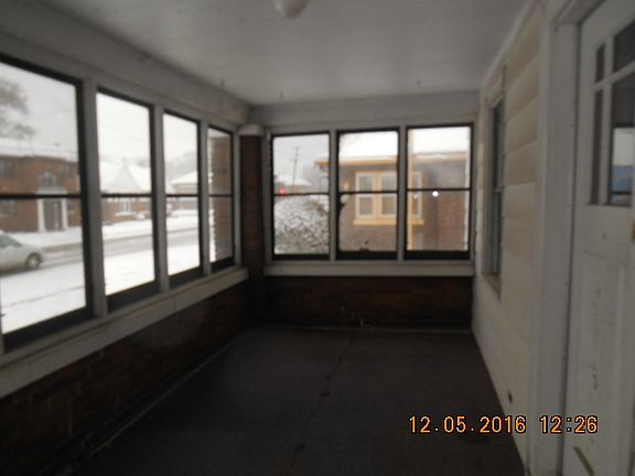 4th image of 1511 15th Ave