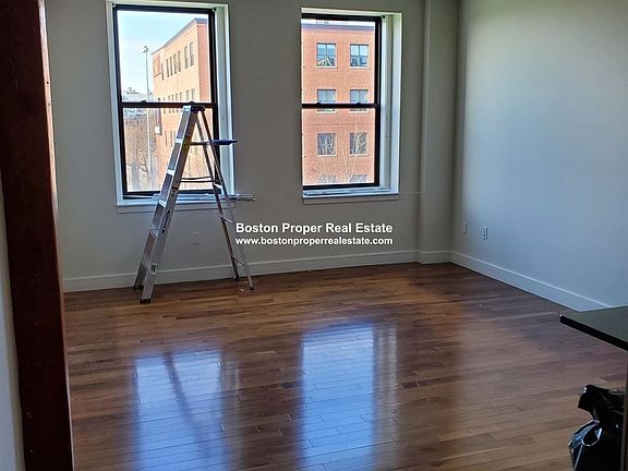 460 Harrison Ave. #311 Boston - South End Unit Photo 2
