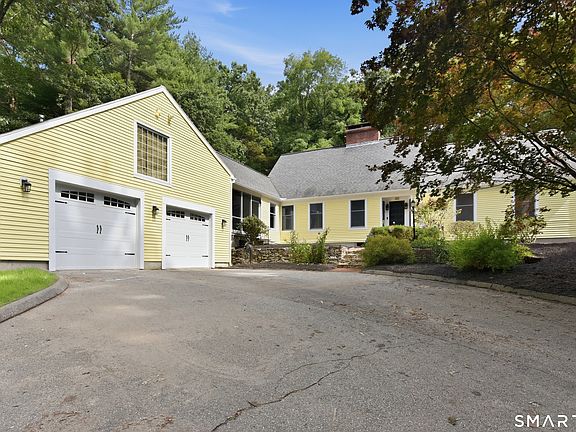 2nd image of 555 Senexet Road