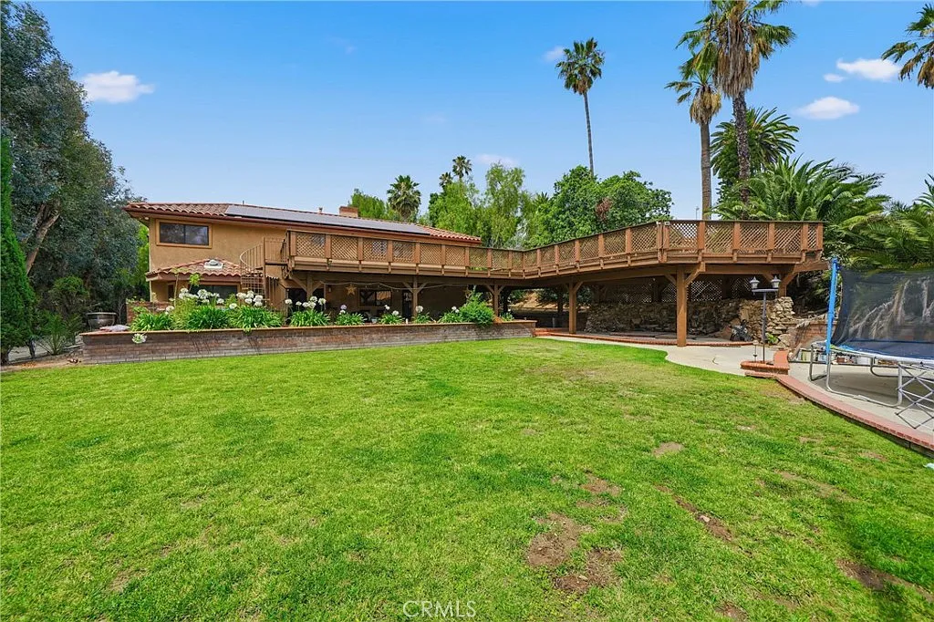 5 bed, 4766 sqft, $6,250 — Photo 3