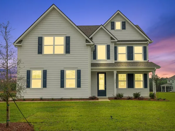 203 Bilge Rd, Ridgeville, SC 29472