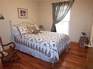 3rd image of 2669 Blackforest Dr