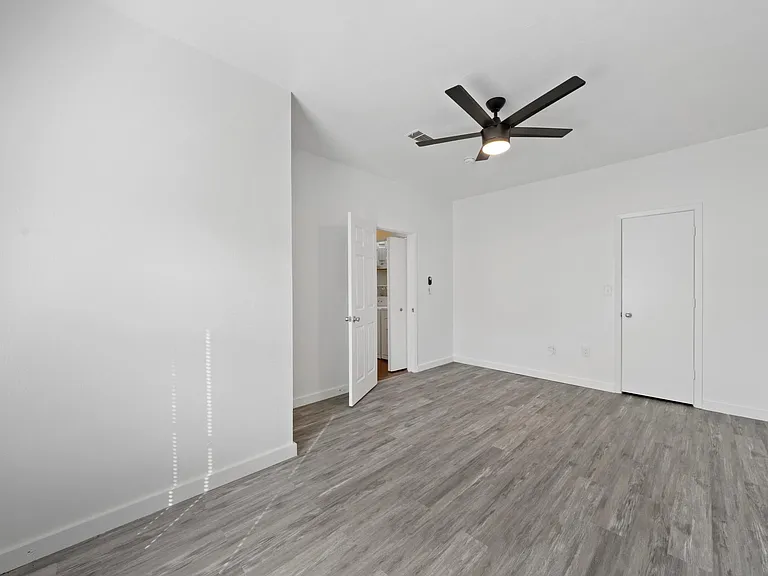 510 Daughtrey Ave #A205 — Photo 10