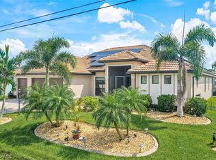 513 SW 8th Ct, Cape Coral, FL 33991