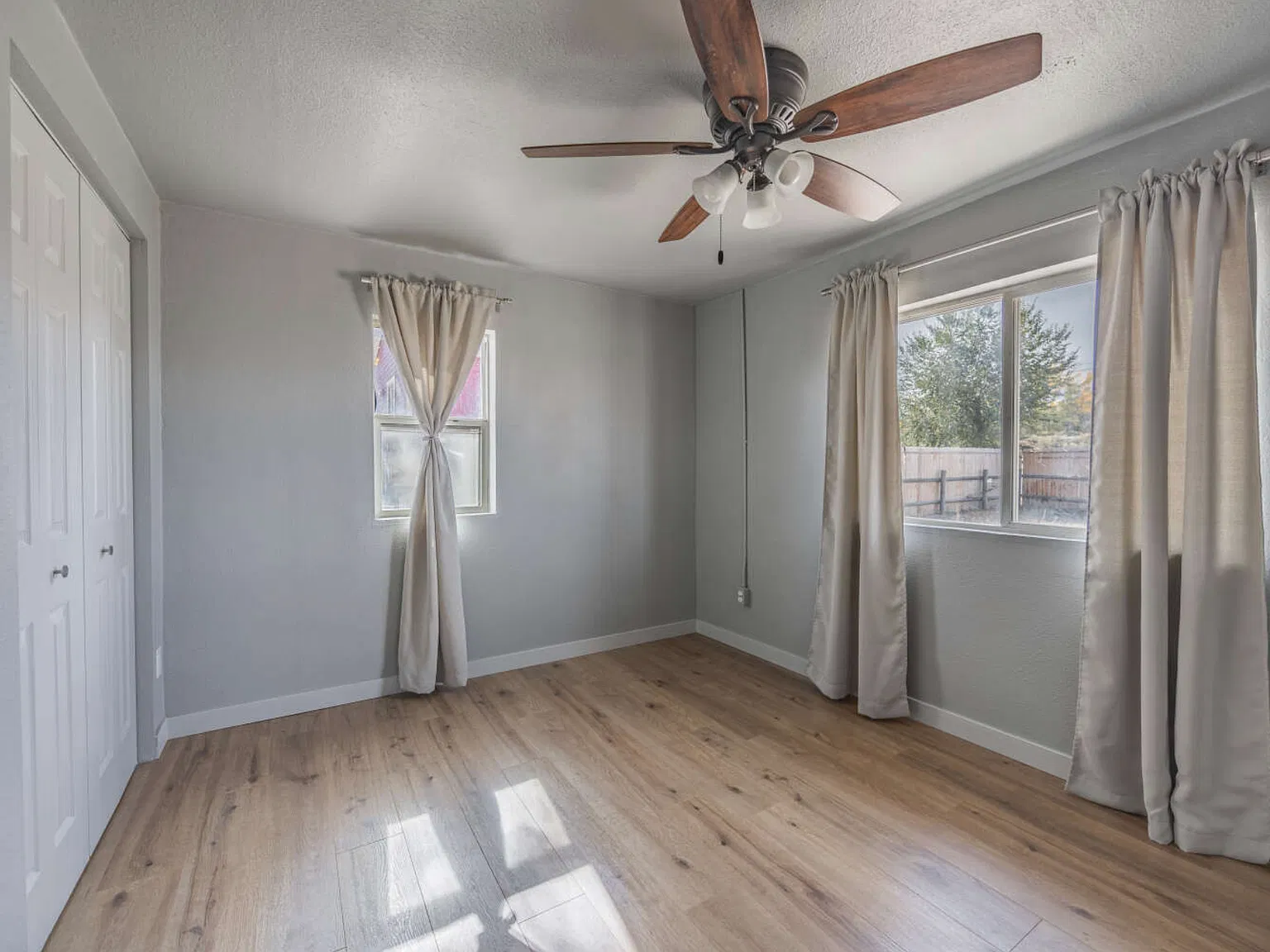 3 bed, 1308 sqft, $2,200 — Photo 4