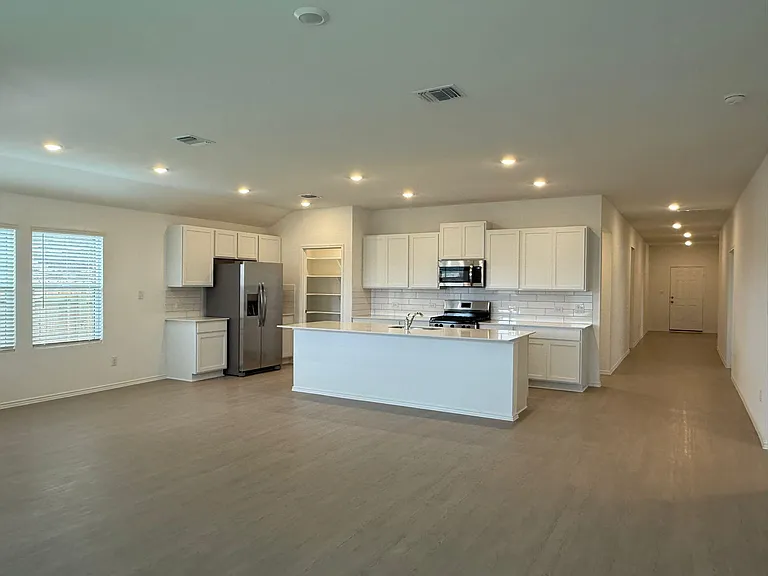 117 Alamito Ave — Photo 21