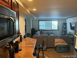 185 W Park Ave #205 — Photo 8