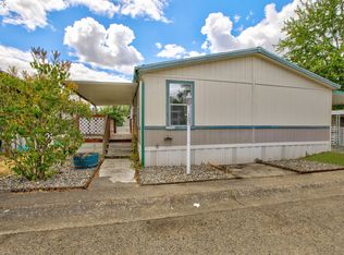 107 Athena Ln, Roseburg, OR 97470