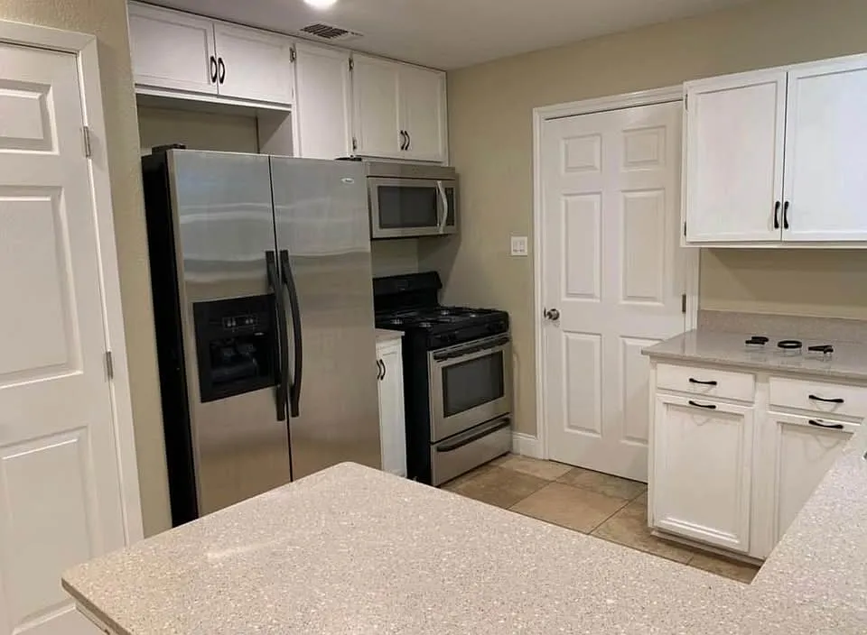3 bed, 1602 sqft, $1,850 — Photo 3