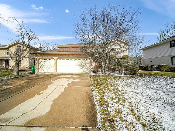 2nd image of 14134 Dublin Ct